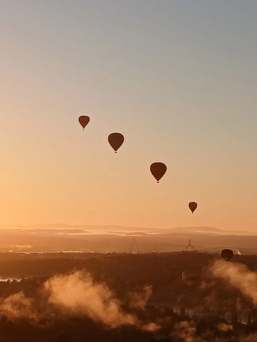 Hot air balloons over Lake Burley Griffin