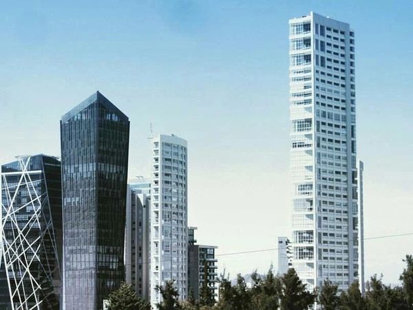 Torre Aura Altitude