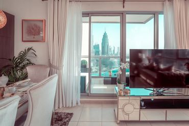 professional real estate photographer dubai, HDR interior showing the view