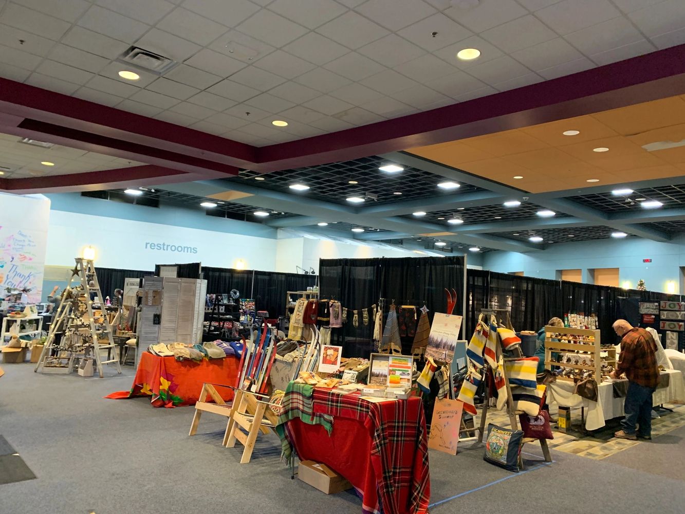 2022 Alaskan Christmas Bazaar Anchorage, AK