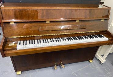 Samick piano for sale in Cheshire, Manchester, Liverpool, North Wales, Chester, Preston