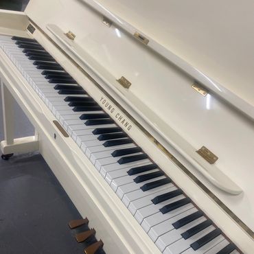 Young Chang upright piano for sale in Cheshire, Manchester, Liverpool, North Wales, Chester, Preston