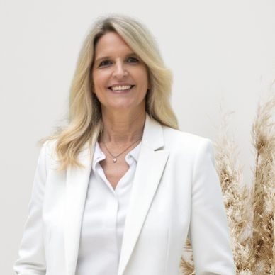 Best Women’s Hormone Specialist Holistic Functional Medicine Root-Cause Wellness Natural Hormones 