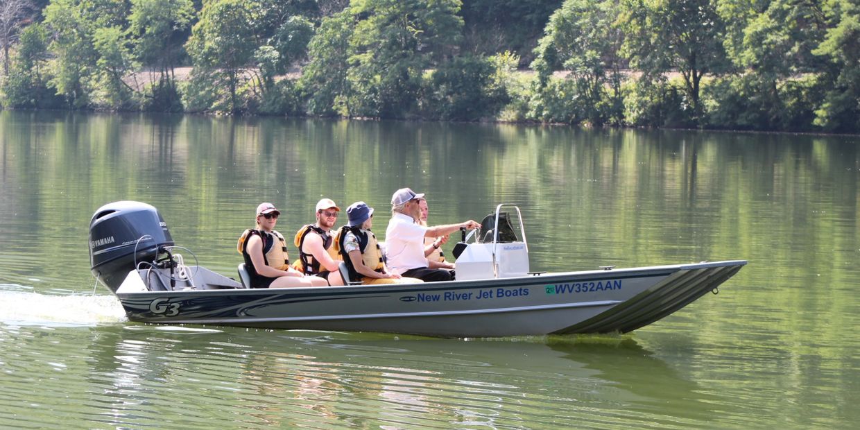 Jet Boat Trips New River Gorge National Park - New River Jet Boats