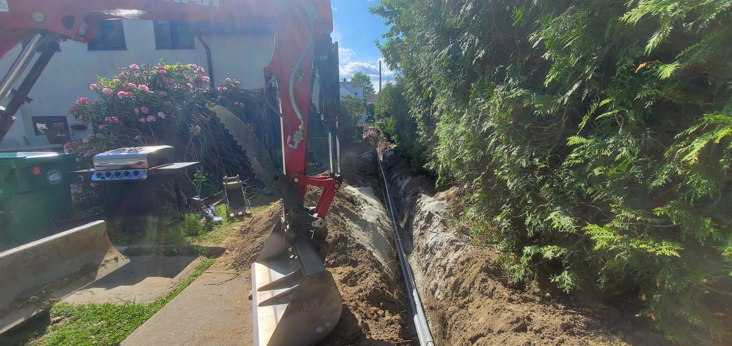 Electric trench with a min excavator, hire us today 