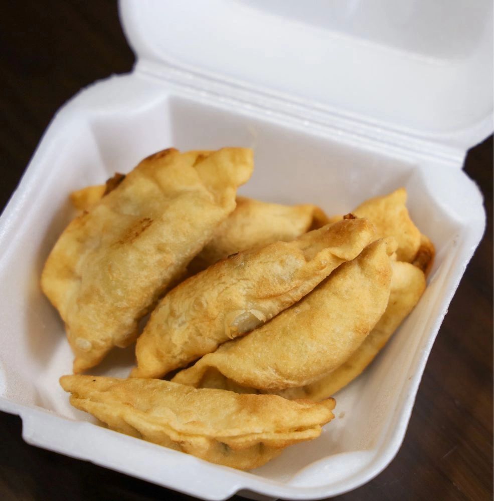 Mayflower Chinese Cuisine business photo
