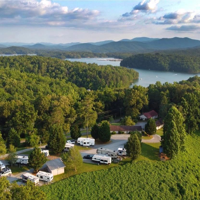 Blue Ridge Lodge & RV Park