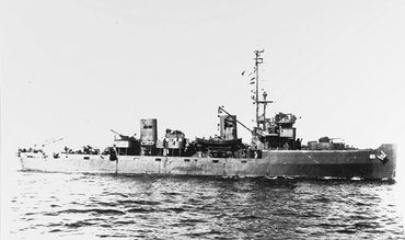 Auk Class Minesweeper USS Skylark (AM-63).