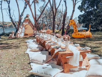 Beige Picnic Set Sunshine Coast