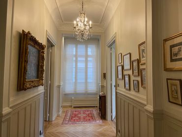 Couloir, Rénovation haut de gamme, haussmannien, parquet massif, style classique 