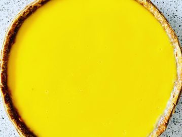 Flaky pastry filled with a zesty, baked lemon curd.
10 portions