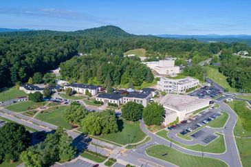 Picture of Wilkes community college campus in Wilkesboro NC