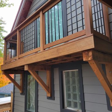 image of IPE deck and railing done by a home contractor