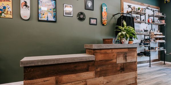 Front desk at Chip's Chop Shop