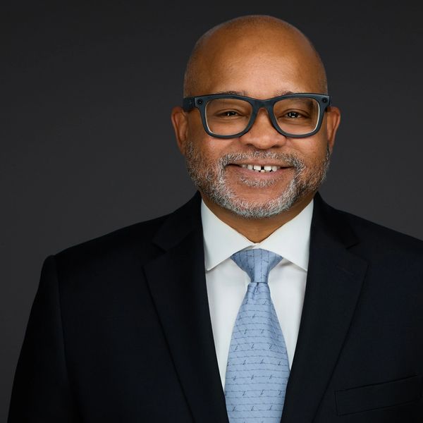 Durrell Middleteon Centennial City Council portrait