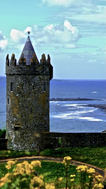 Doonagore Castle, Ireland