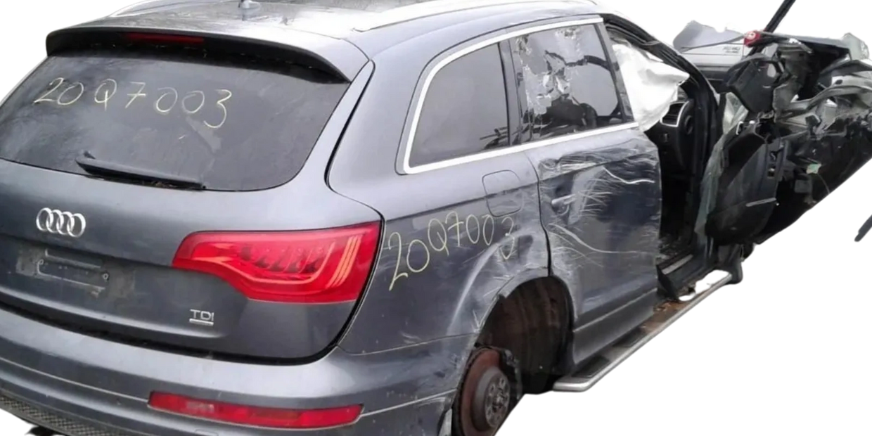 Scrap AUDI Q7