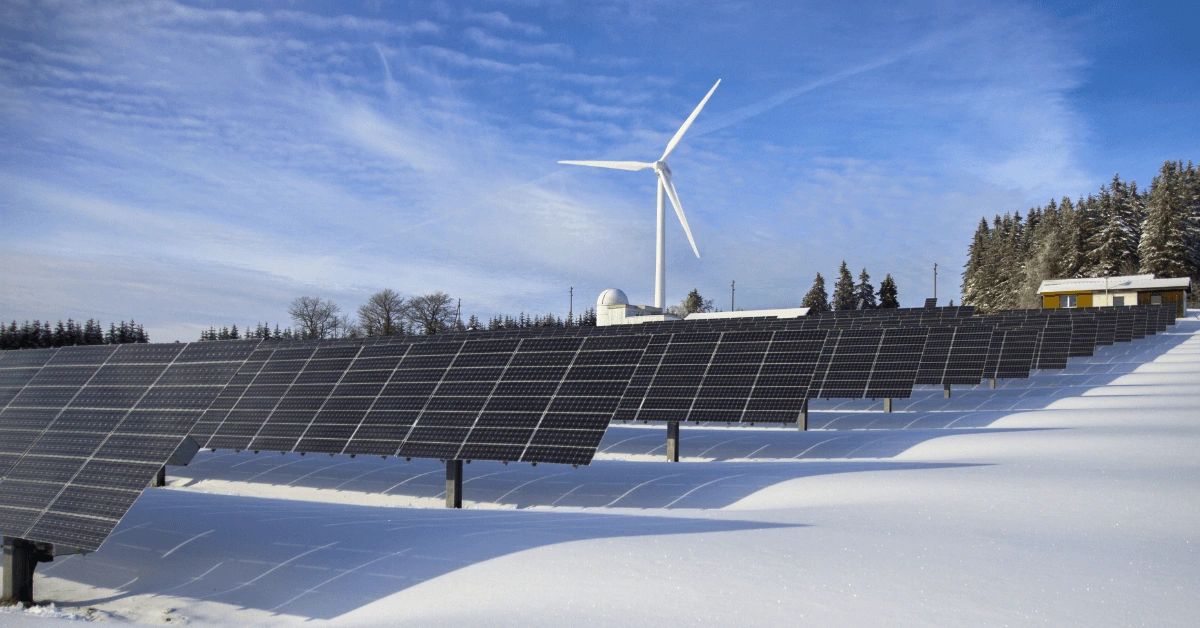 Shining a Light on Solar: The Benefits of Solar Panels