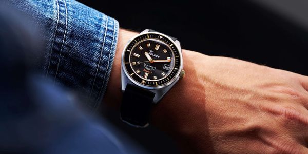 Picture of a Squale Super 1521 on a male wrist