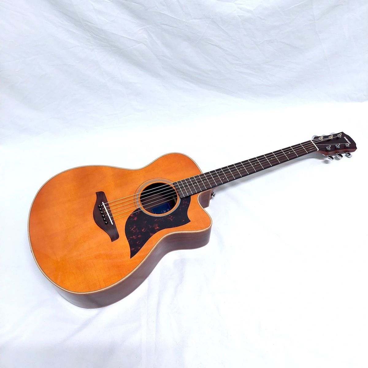 Yamaha 2024 ac1r guitar