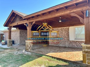 Cedar cover over brown flagstone stamped concrete