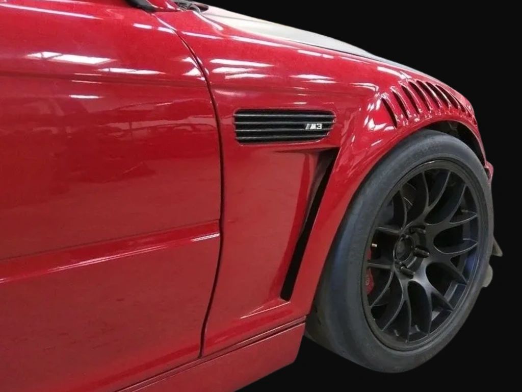 BMW E46 M3 GTR-S Style Vented Front Fenders