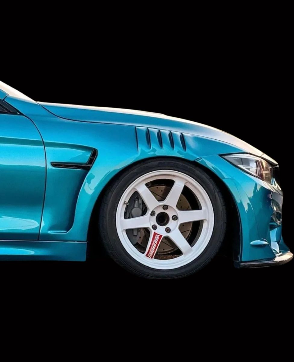 BMW F80-F82 M3 M4 GTR-S Style Vented Front Fenders