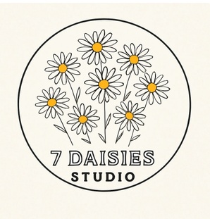 7 daisies studio