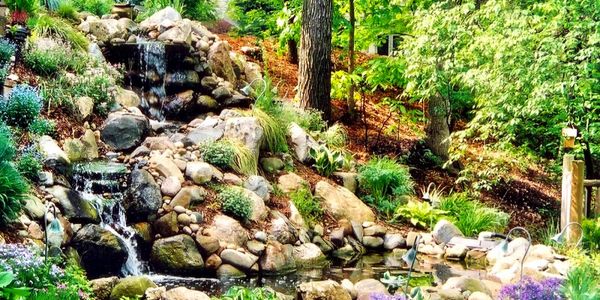 water feature and water falls