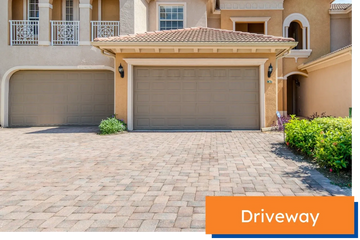Tampa pavers driveway built for curb appeal, strength, and Florida weather.
