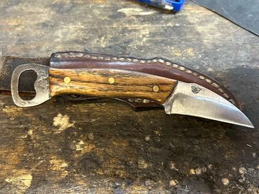 Matt's Talon-Point Utility Knife (MTPU)
80CRV2 Steel, Red Oak Handle, Leather Sheath 