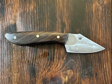 Whittler Knife with American Black Walnut handle