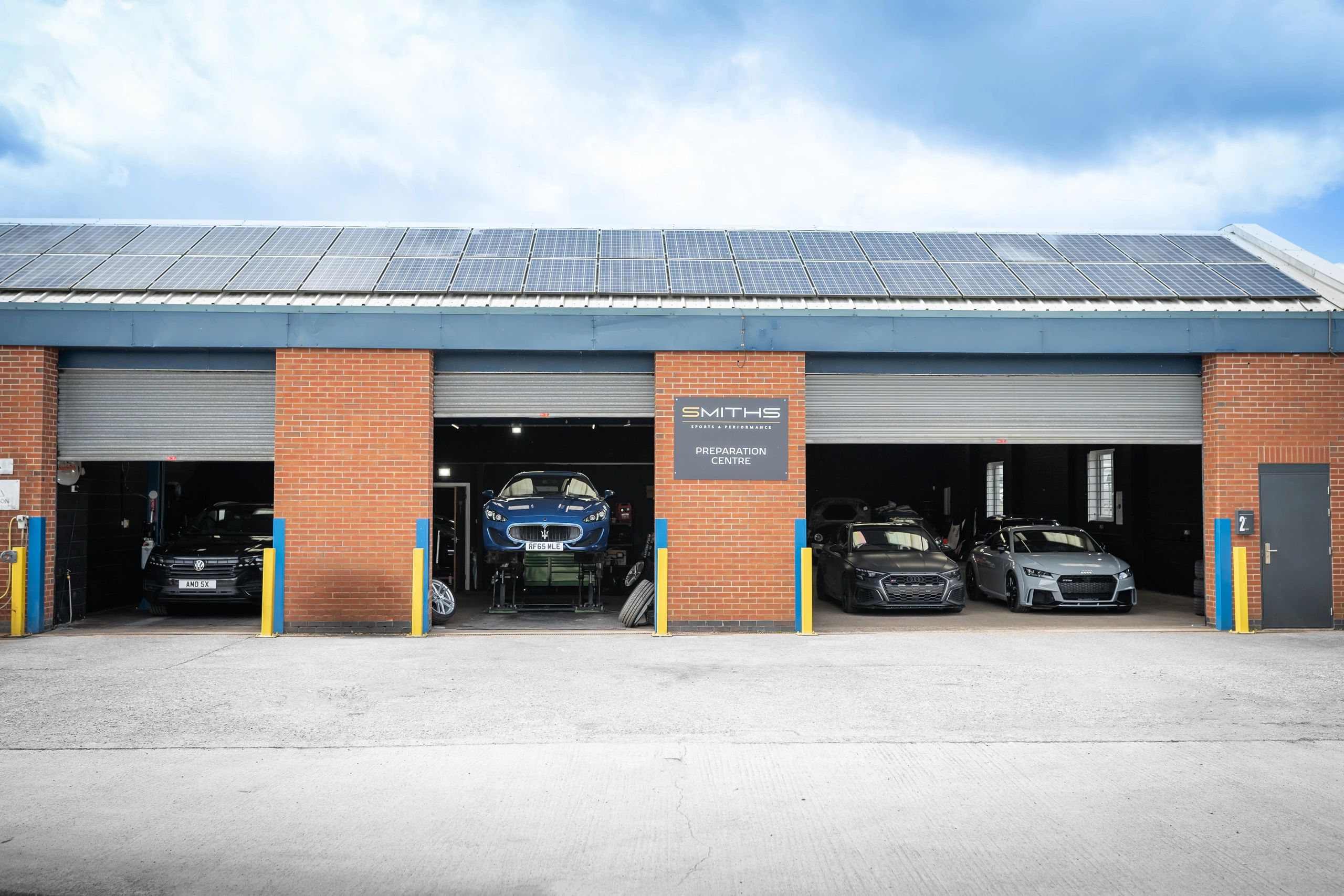About us | Smith's Service Centre