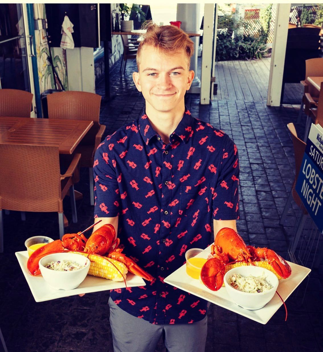 Michael's Seafood Restaurant Fresh Seafood, Steaks, Pasta, Crab Cakes, Chowder, Fresh Seafood