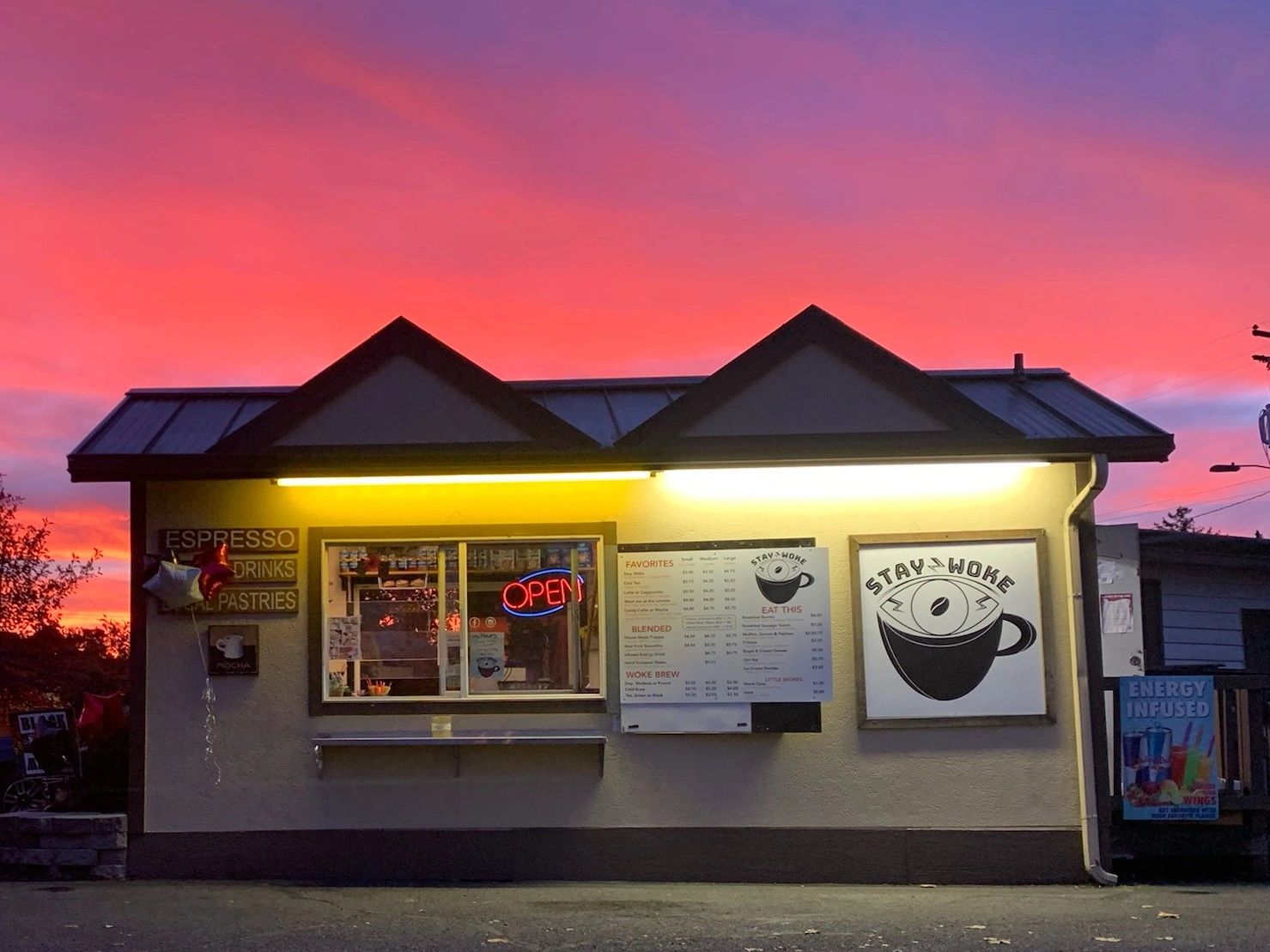 Eugene's Best coffee, organic espresso and tasty treats. 