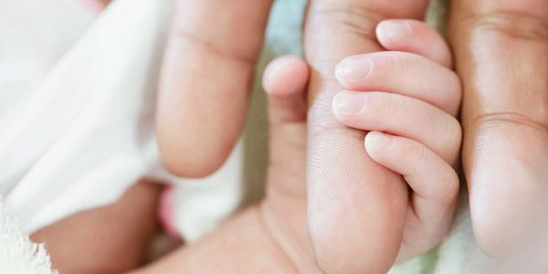 Newborn care specialist nyc postpartum doula near me baby nurse Greenwich los angeles  