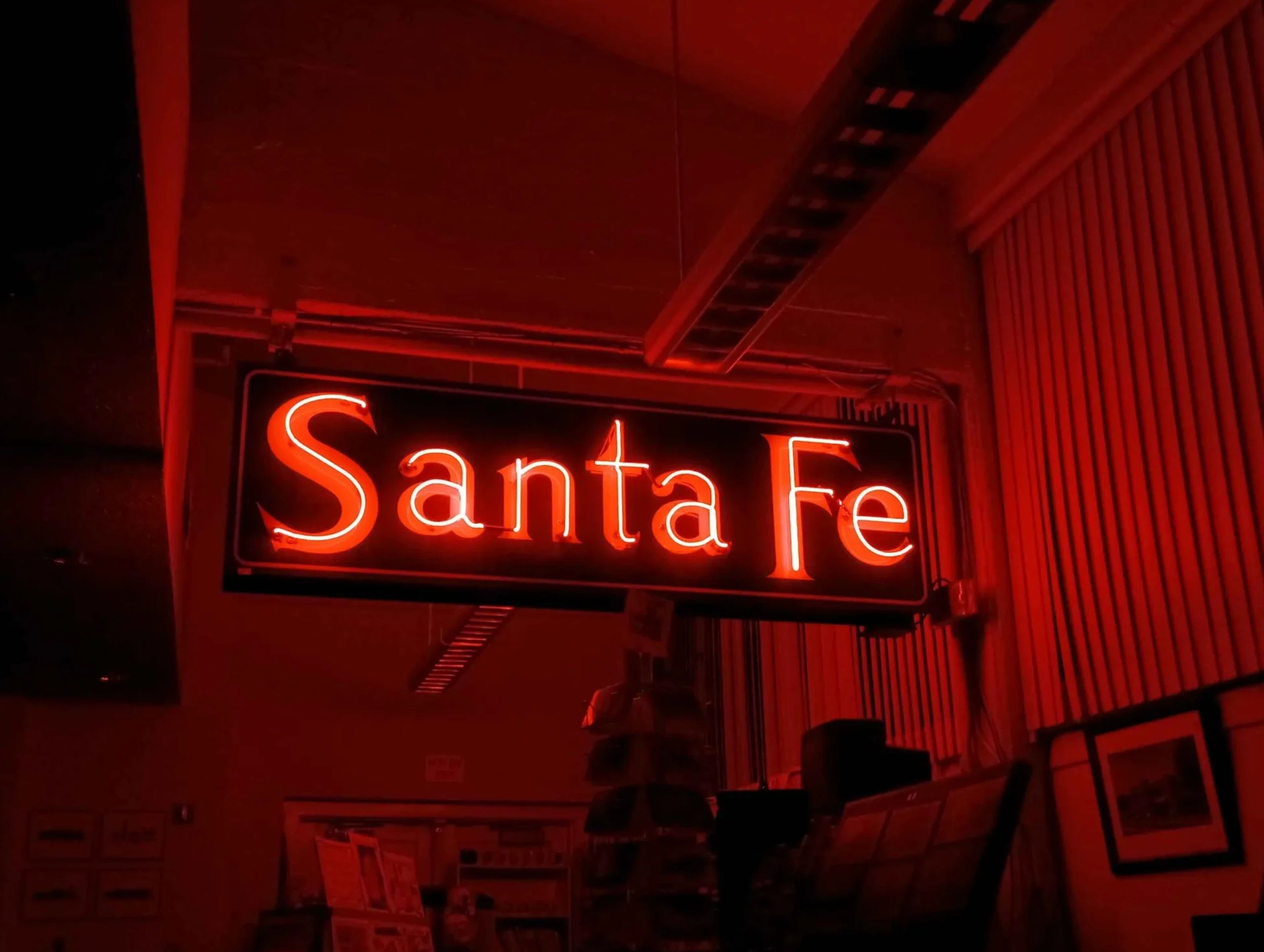 Santa Fe neon sign.