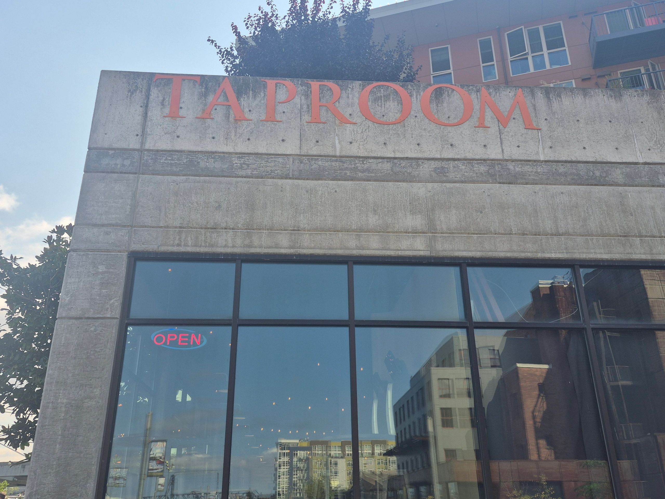 Harbor Taproom