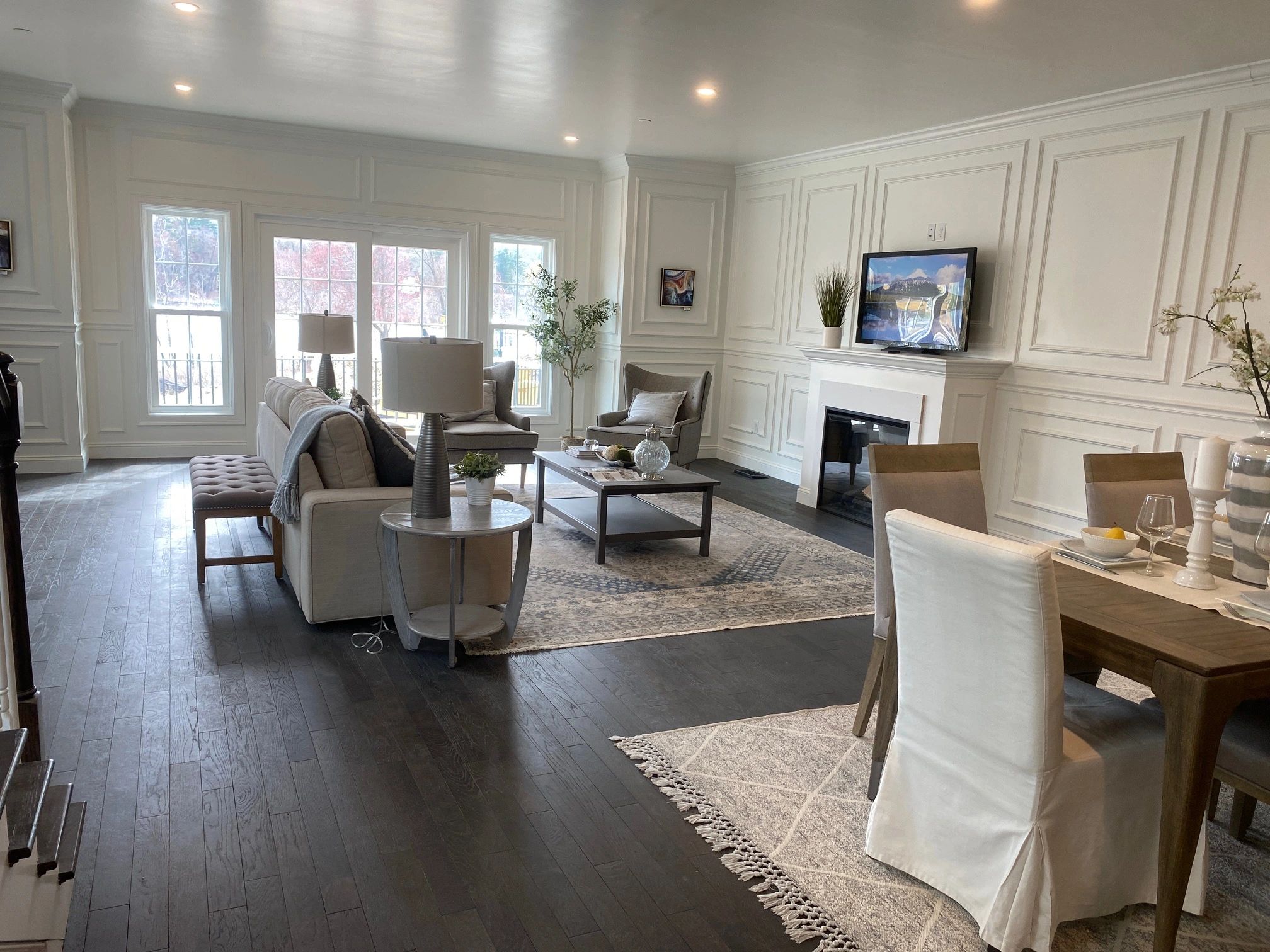 Elegant living room
