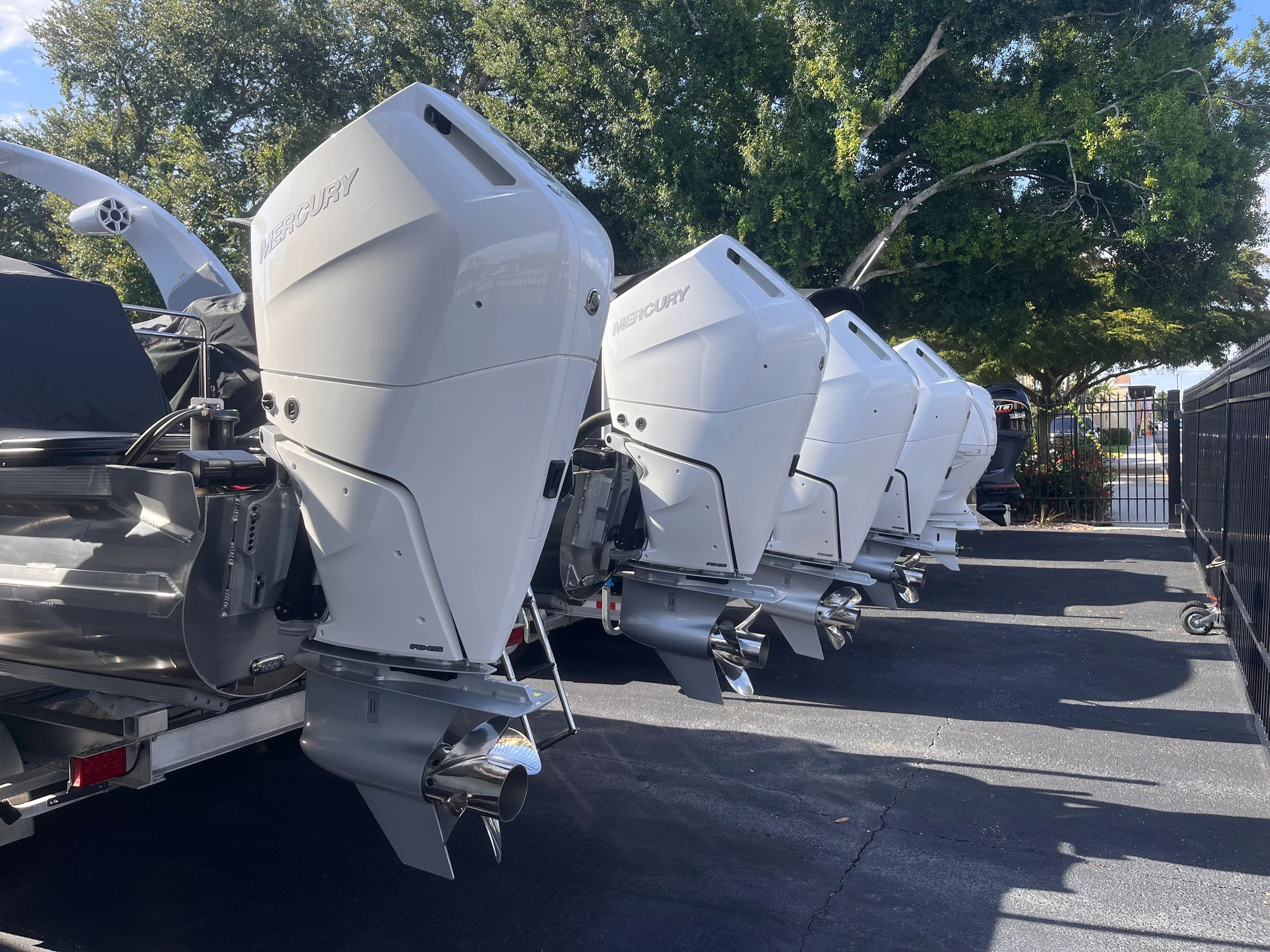2027 Avalon Excalibur 2785 Carbon for Sale | Sarasota