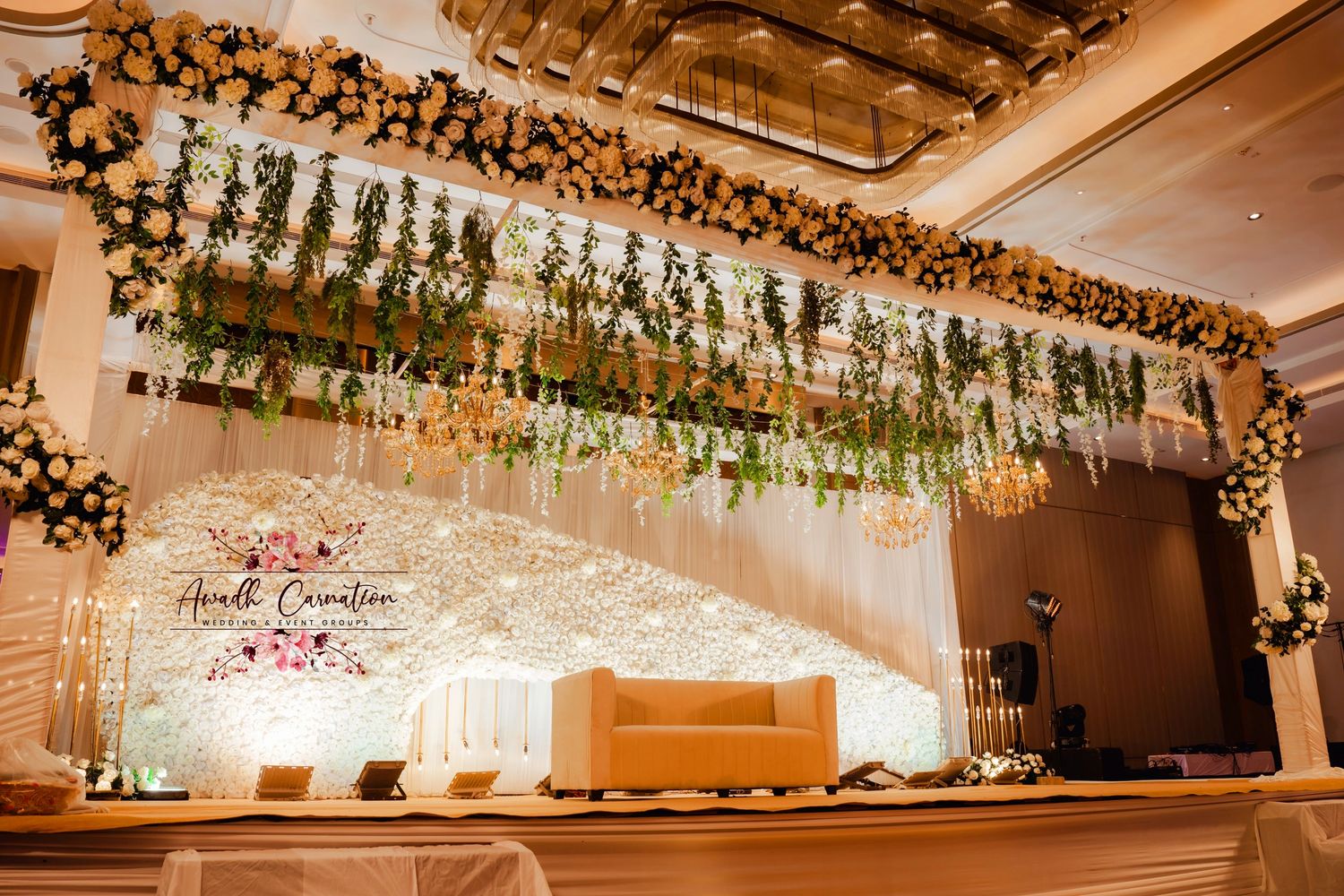 We tell the story of love with flowers