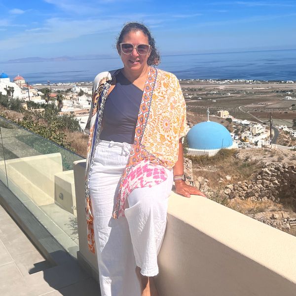 Tina in backyard of Santorini Villa!
