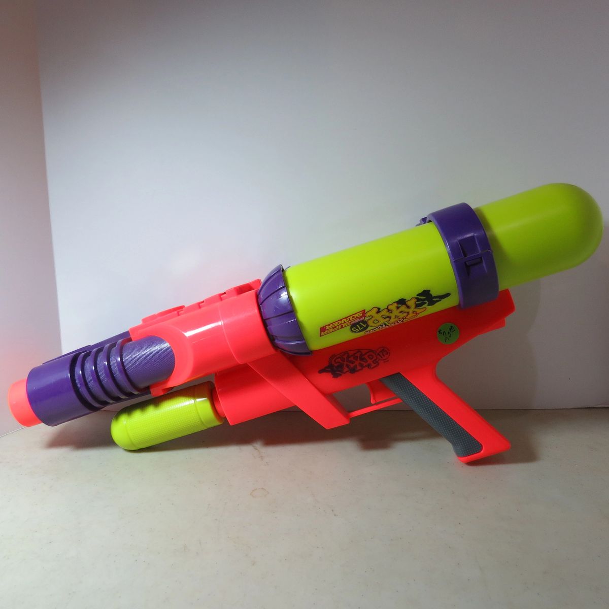 Larami Super Soaker XXP175 Water Gun, Dual Tanks