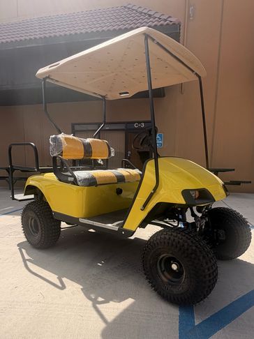 EZGO MARATHON 36V 1991 
* NEW LITHIUM BATTERY 
* 2 SEATER 
* NEW PAINT 
* NEW SEATS 