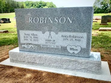 Gravestone for Tony Allen and Anita Robinson.