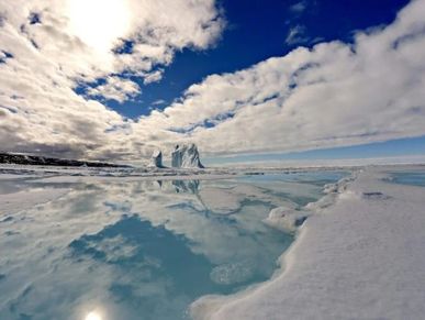 Arctic Kingdom Floe Edge Wildlife and Landscapes Nunavut Canada