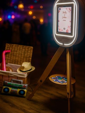 Vintage Photo Booth swansea