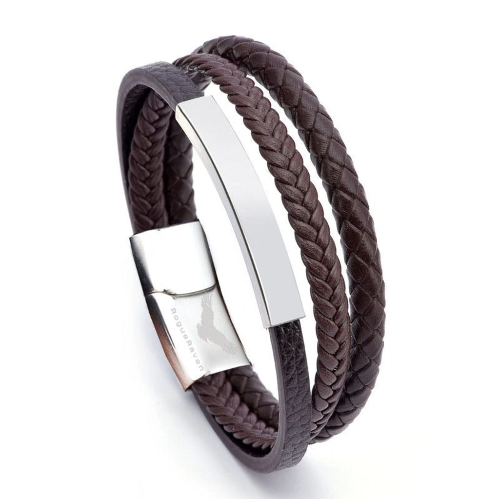 A perfect balance of modern style and durability, it’s crafted for the man who values both elegance 