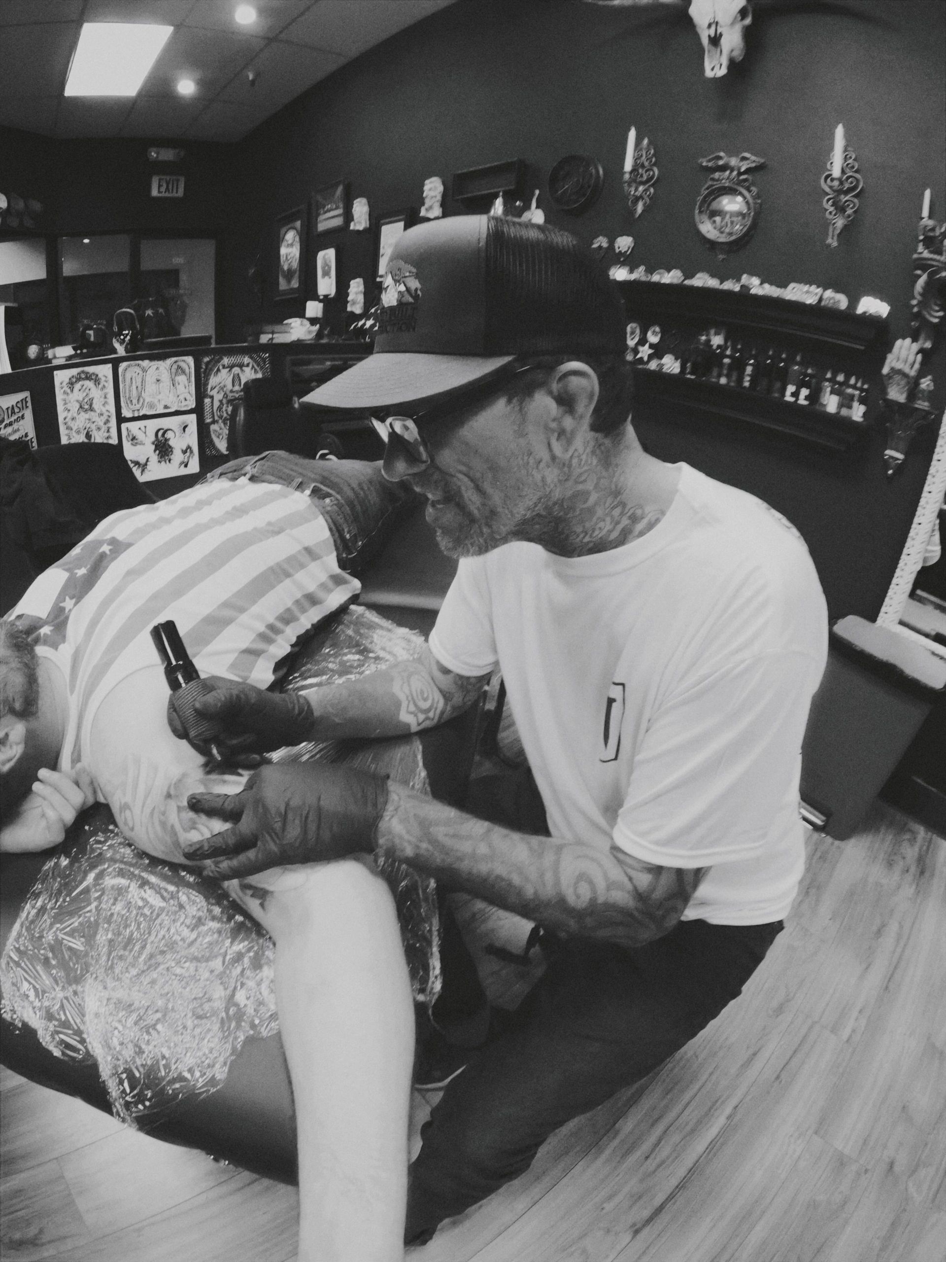 Former Plainview tattoo artist helps keep baseball promise