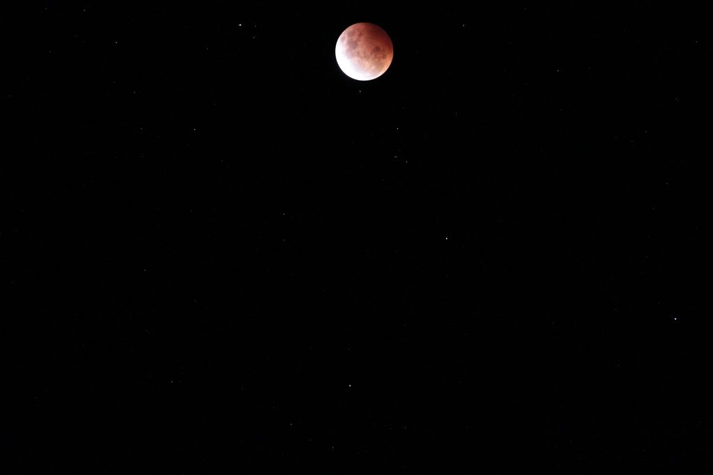 Full Lunar Eclipse - Blood Moon